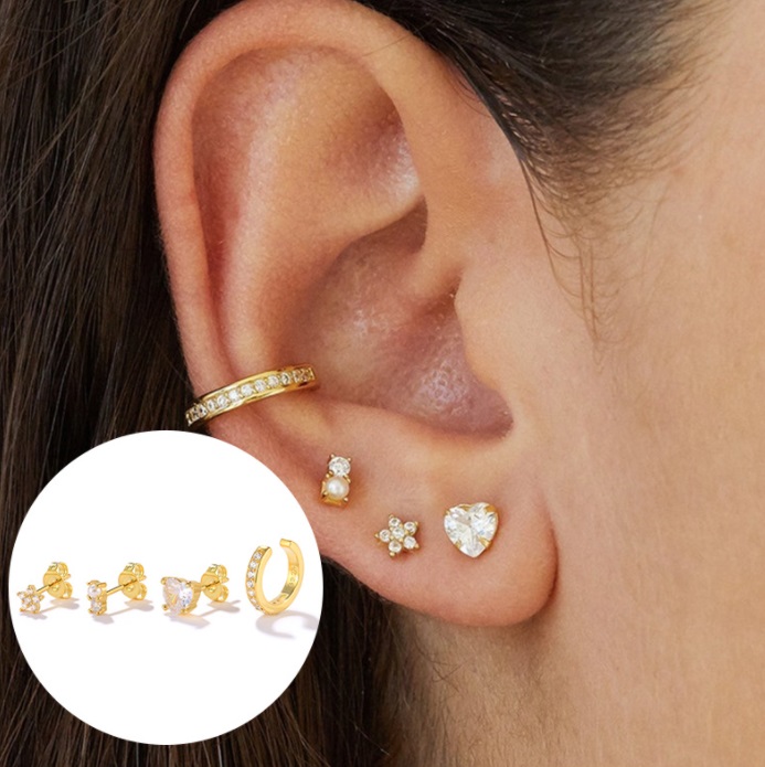18k Gold Stud Earrings Set 